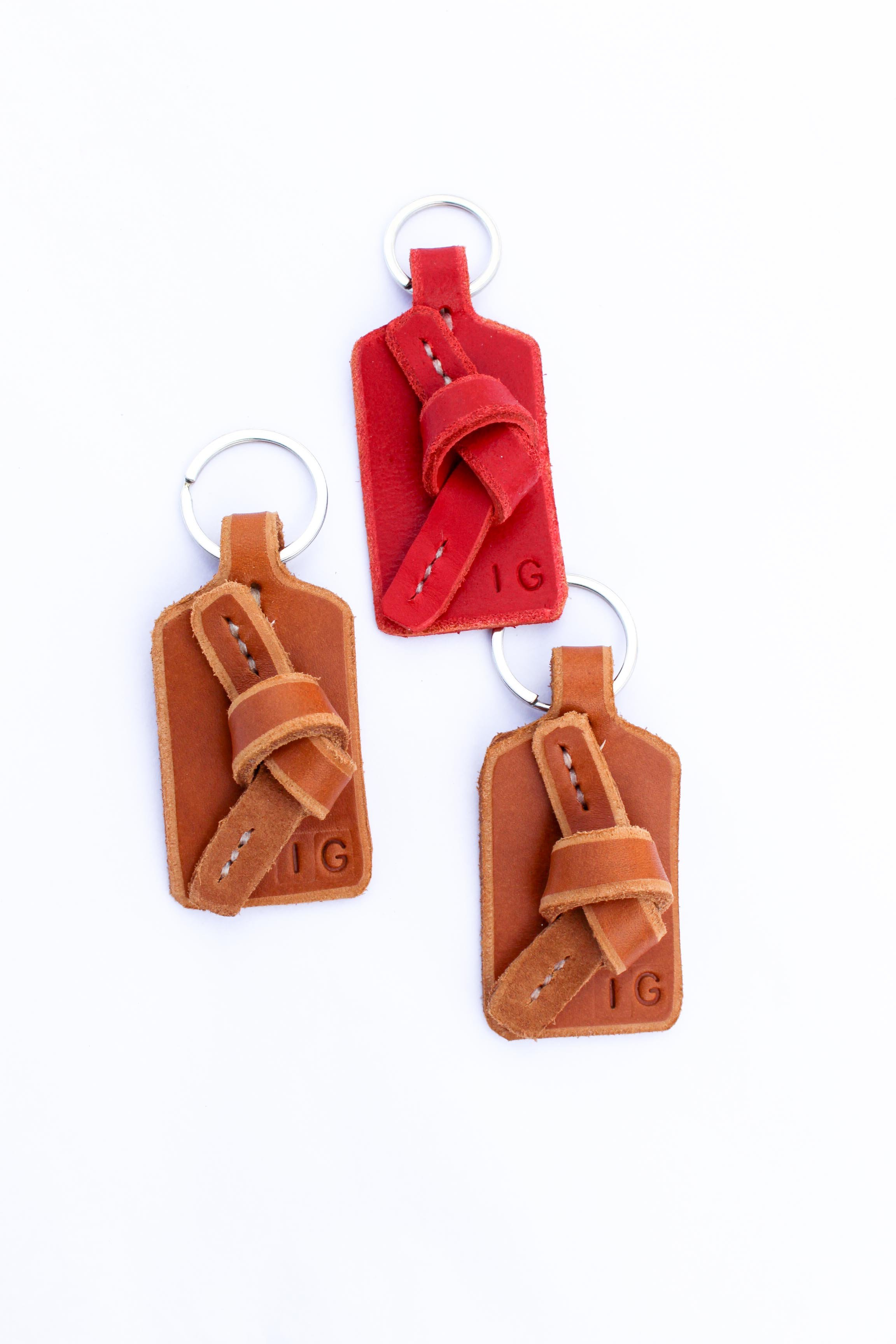 LOVE KNOT KEYRING