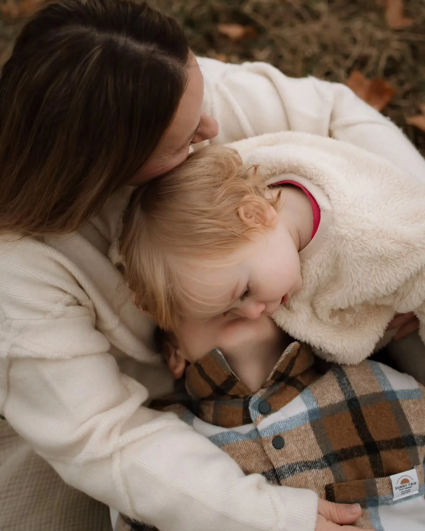 Jedna vesela i nasmijana obitelj koja bi ugrijala i najhladnije dane 😇❤️

#obiteljskifotografzagreb #obiteljskofotografiranje #fotografiranjeobitelji