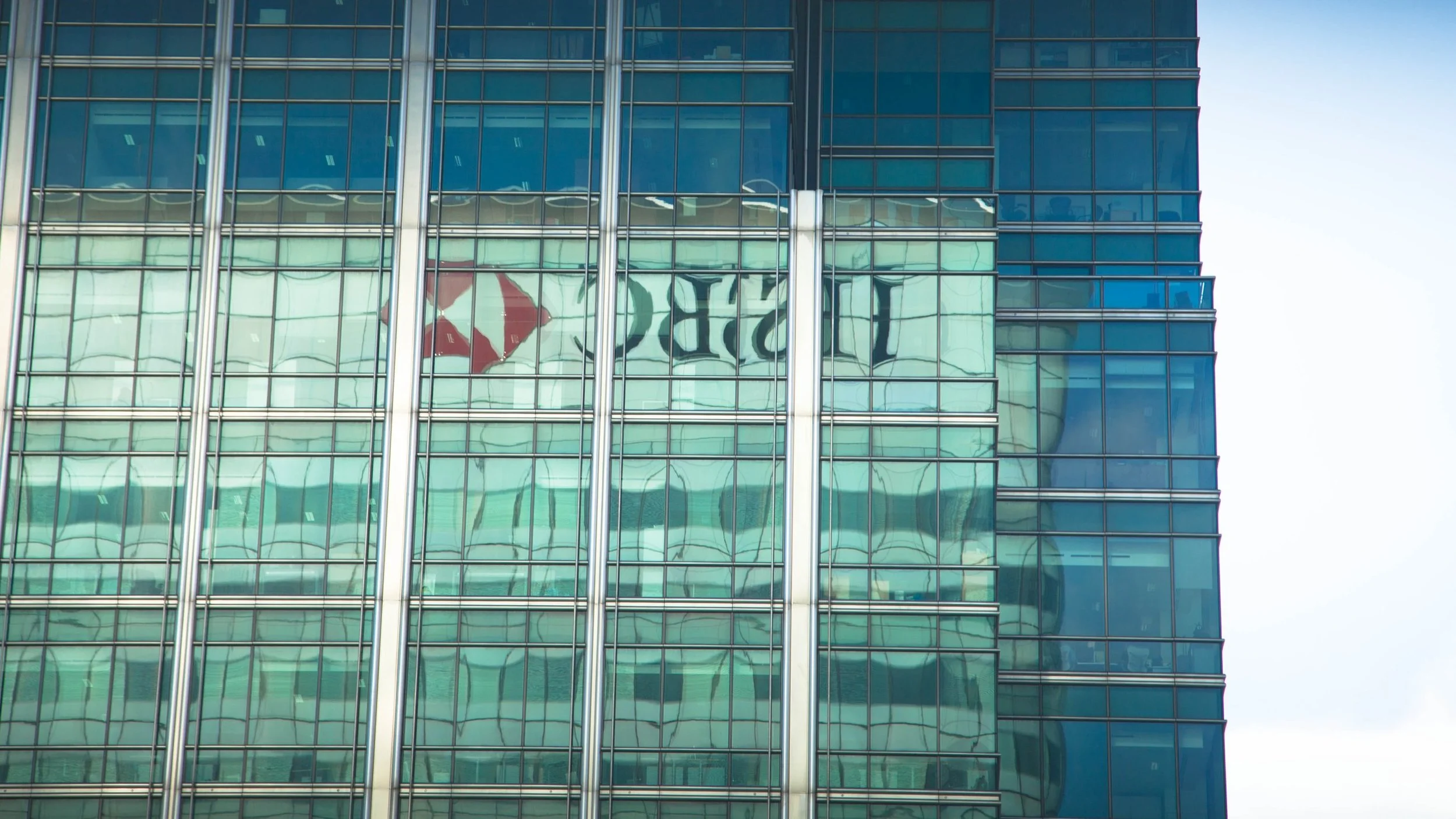 Fighting money launderers with artificial intelligence at HSBC