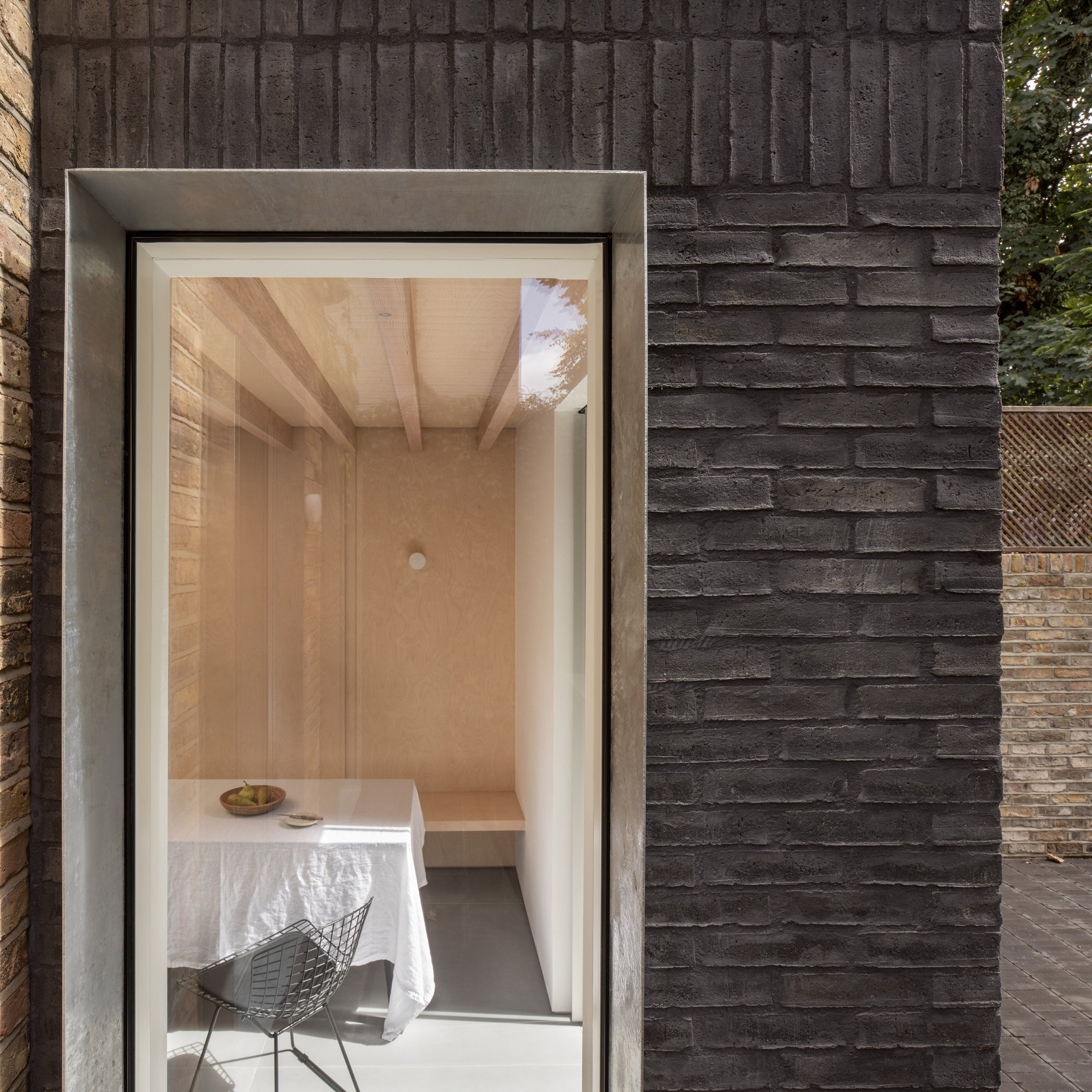 db-apartment-studio-M and O Ltd-london-house-extensions_2364_col_10.jpg