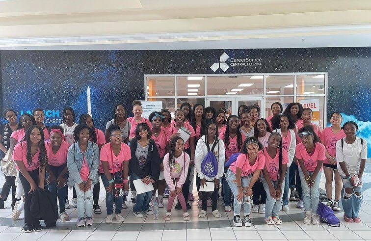 This Friday, we&rsquo;re sharing a flashback of the first volunteer experience of our 2023 TGI Summer Camp.

Our young leaders volunteered at @dressforsuccessgreaterorlando at the West Oaks Mall. They worked in the Dress for Success Boutique, helped 