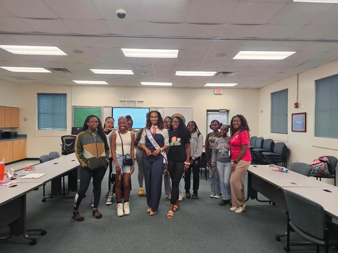 It&rsquo;s a Wonderful Wednesday and today we&rsquo;d like to highlight one of TGI&rsquo;s amazing Lunch and Learn&rsquo;s at Jones High School! Young leaders had the opportunity to hear some inspiring words from Brittney Quarterman, director of Lega