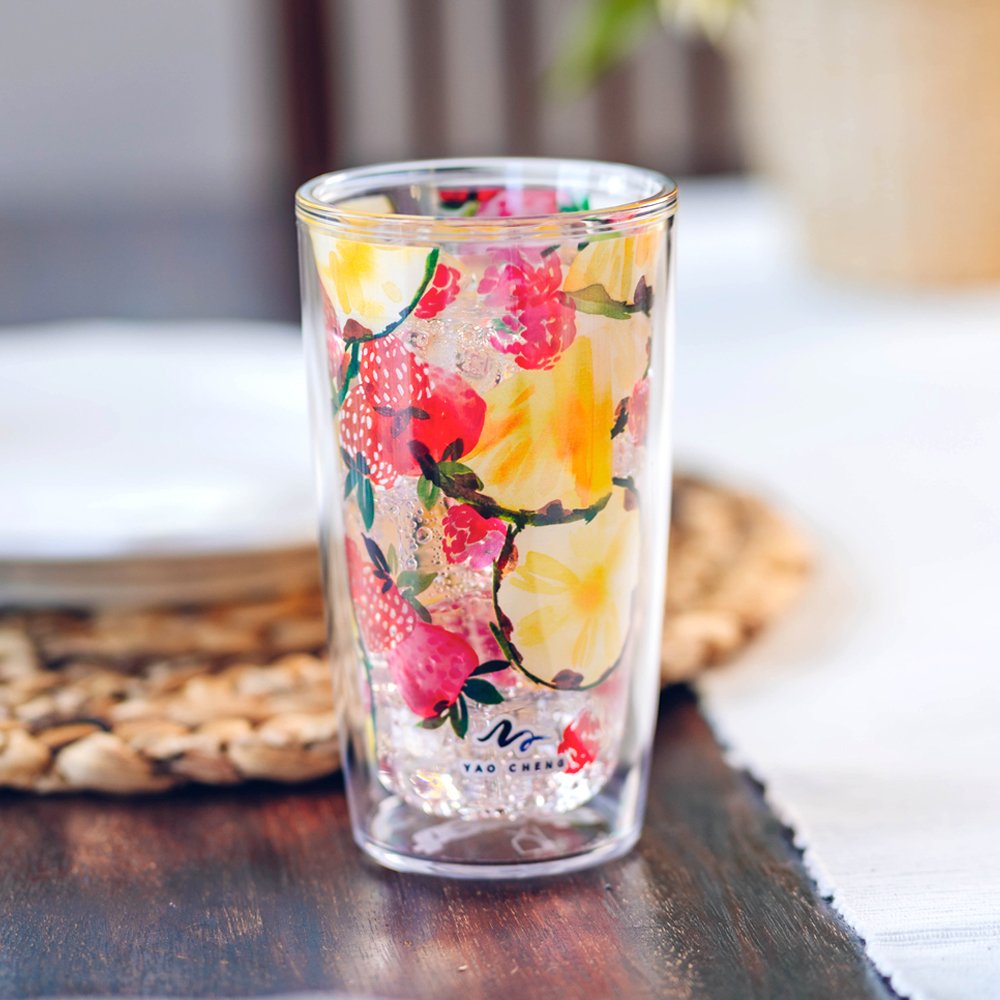 Pineapples_Fruit_1000px_Tervis_YaoChengDesign.jpg