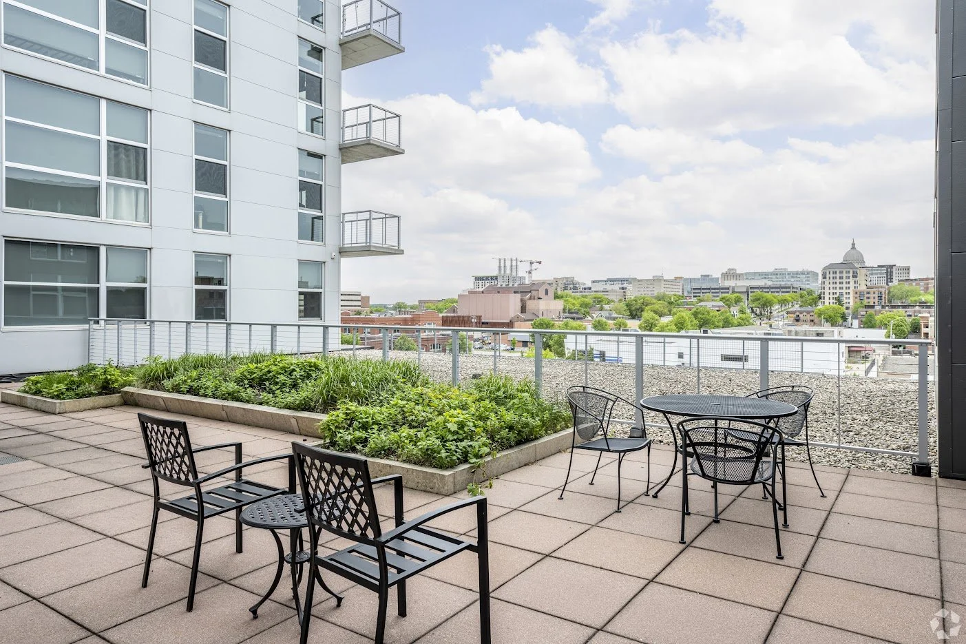 Amenities — The Constellation