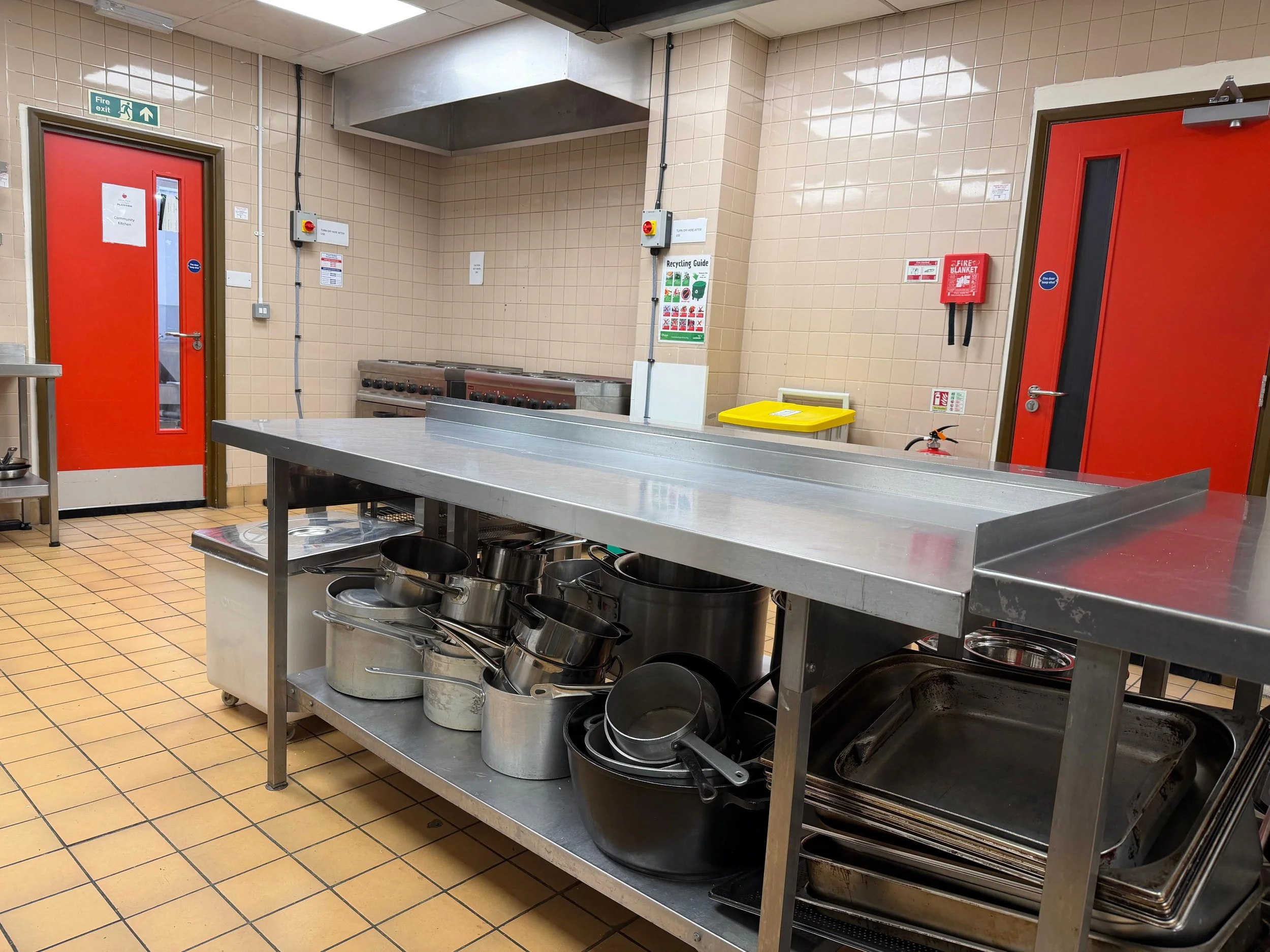 Kitchen 1.jpeg