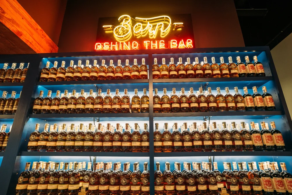 Bar photo 2