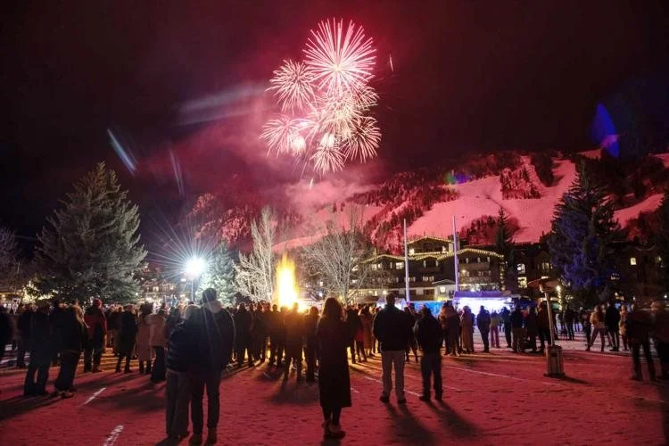 11_newyear_winterskol-fireworks.jpg