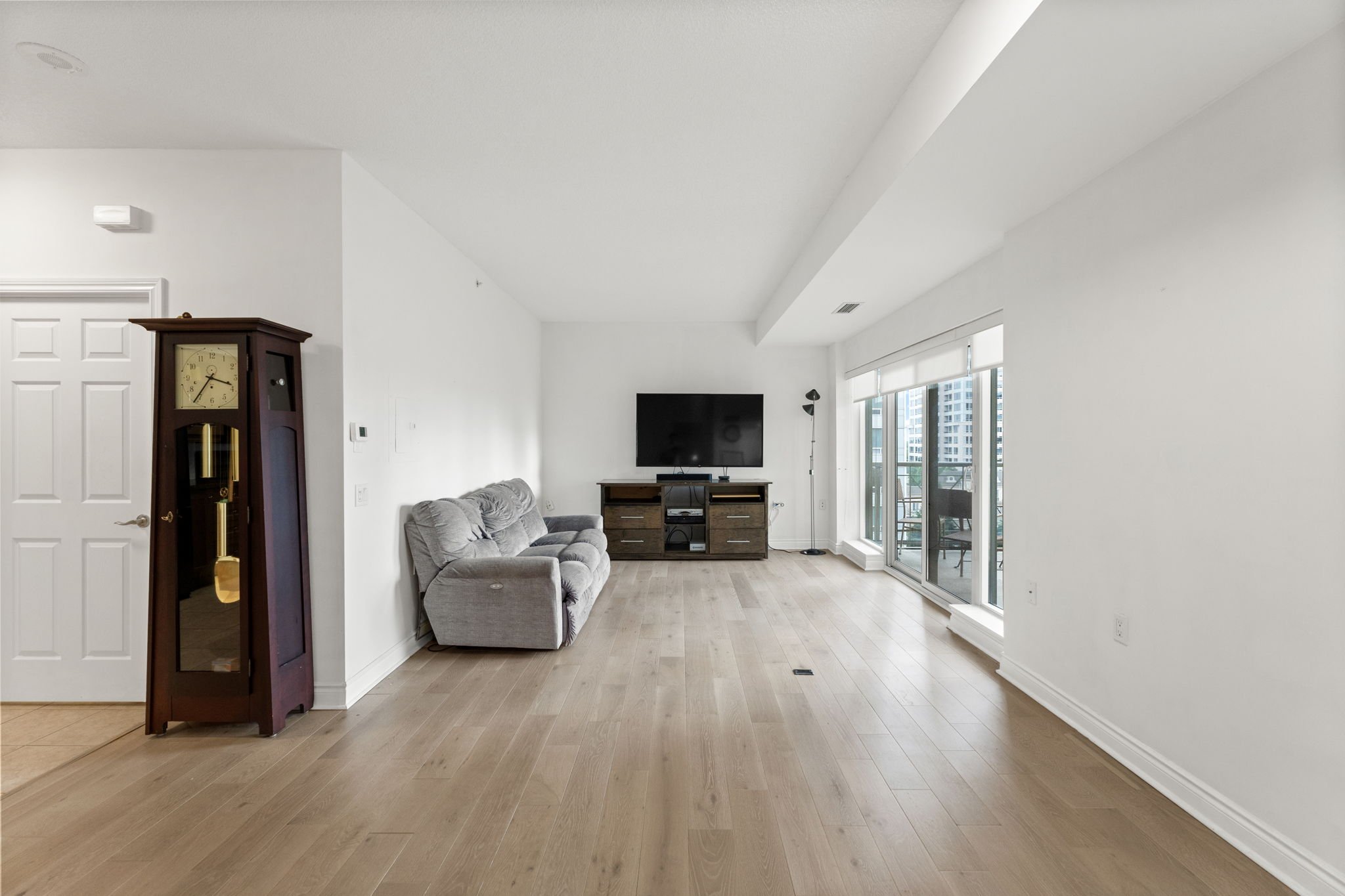 12-web-or-mls-DSC01213.jpg