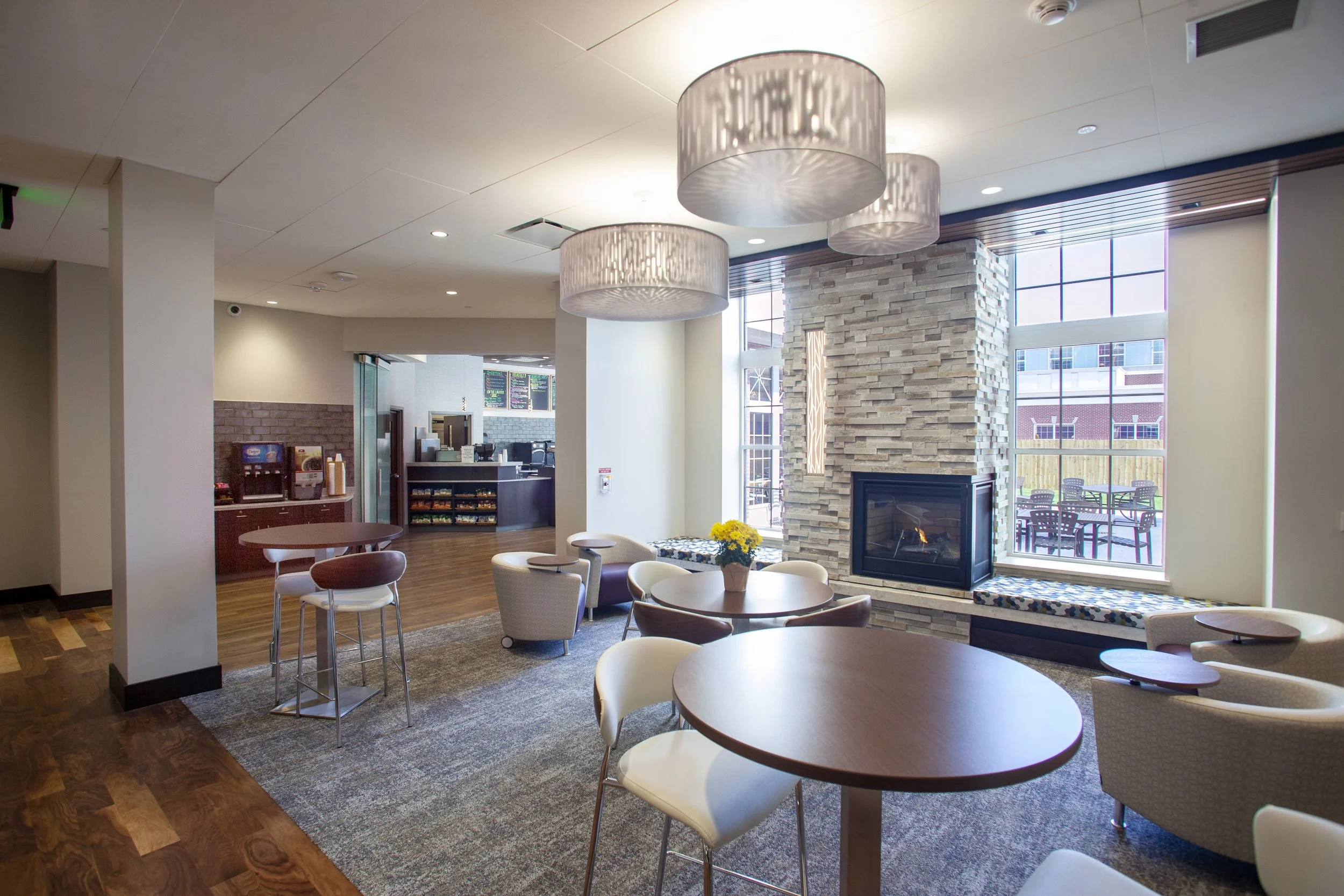 Fireplace_8484.jpg