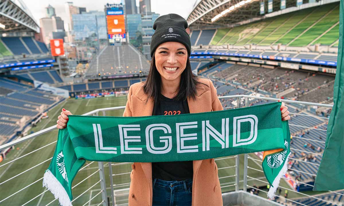 Laura+Sato-Legends+Photo.jpg