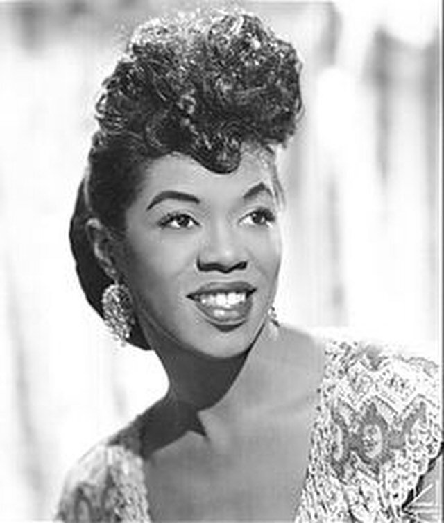 We&rsquo;re rounding out our final week of Level 1 classes this block with none other than &ldquo;The Divine One&rdquo; herself Ms Sarah Vaughan!⁣
⁣
📚 Let&rsquo;s learn more about her for #womenshistorymonth:
⁣
🎙️ Sarah &ldquo;Sassy&rdquo; Vaughan 