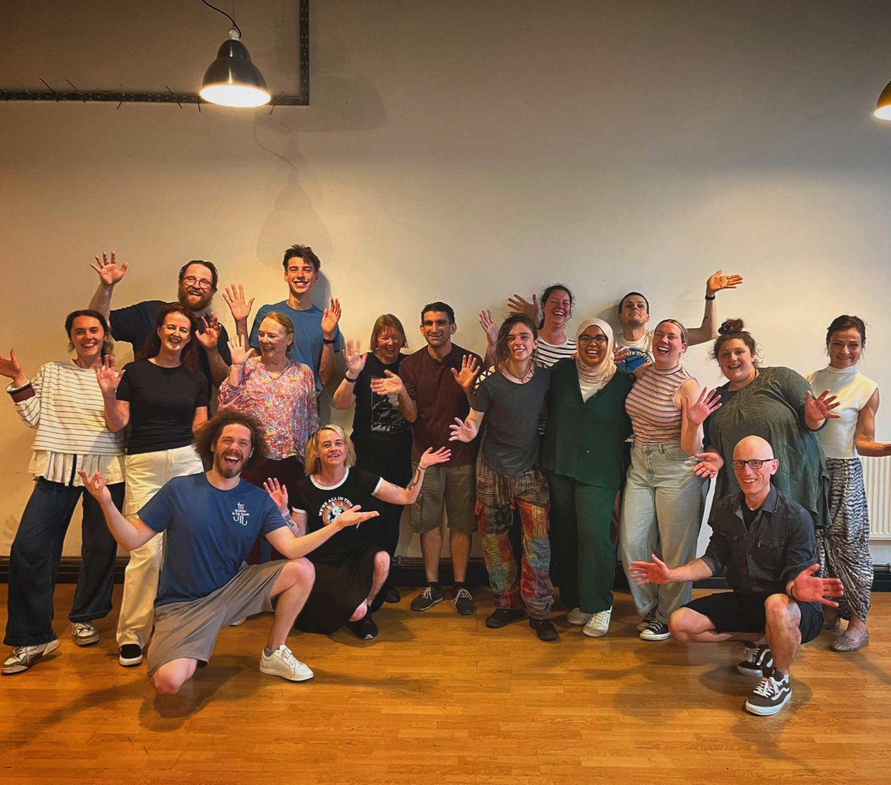 Congratulations to the latest Intro to Lindy Hop grads! It&rsquo;s so awesome to watch new friendships forming off the dancefloor when we meet eachother with curiosity and respect on the dancefloor 🙌

Intro to Lindy Hop will be back in the Autumn bu