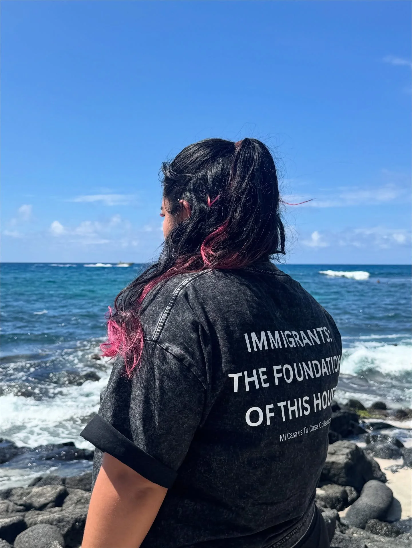 Mi Casa es Tu Casa Collection is in Hawaii!🌺

📦Local Pick Up + Shipping to all 50 states available

www.houseofestheticsmn.com 

#hawaii #immigrant #immigrationnews #fuckice #immigrantsmakeamericagreat #micasaestucasa #esthetician #mnesthetician #f