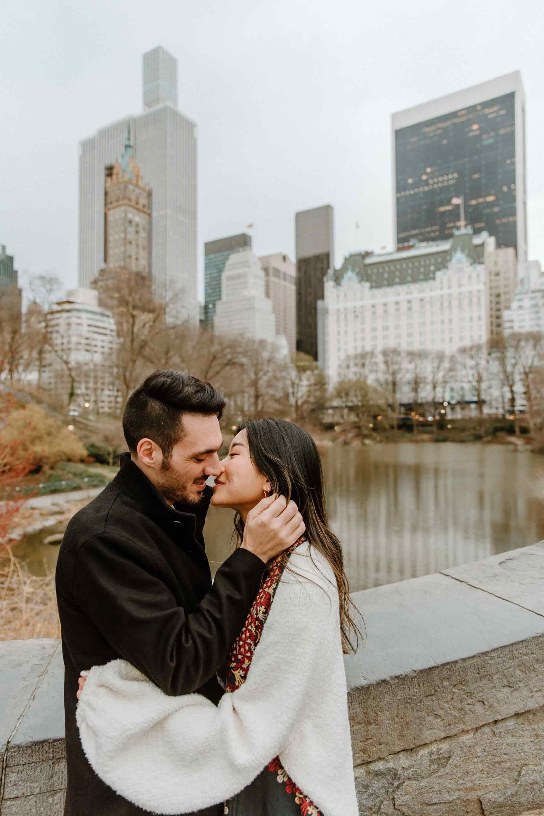 central-park-engagement-new-york-couple.jpg