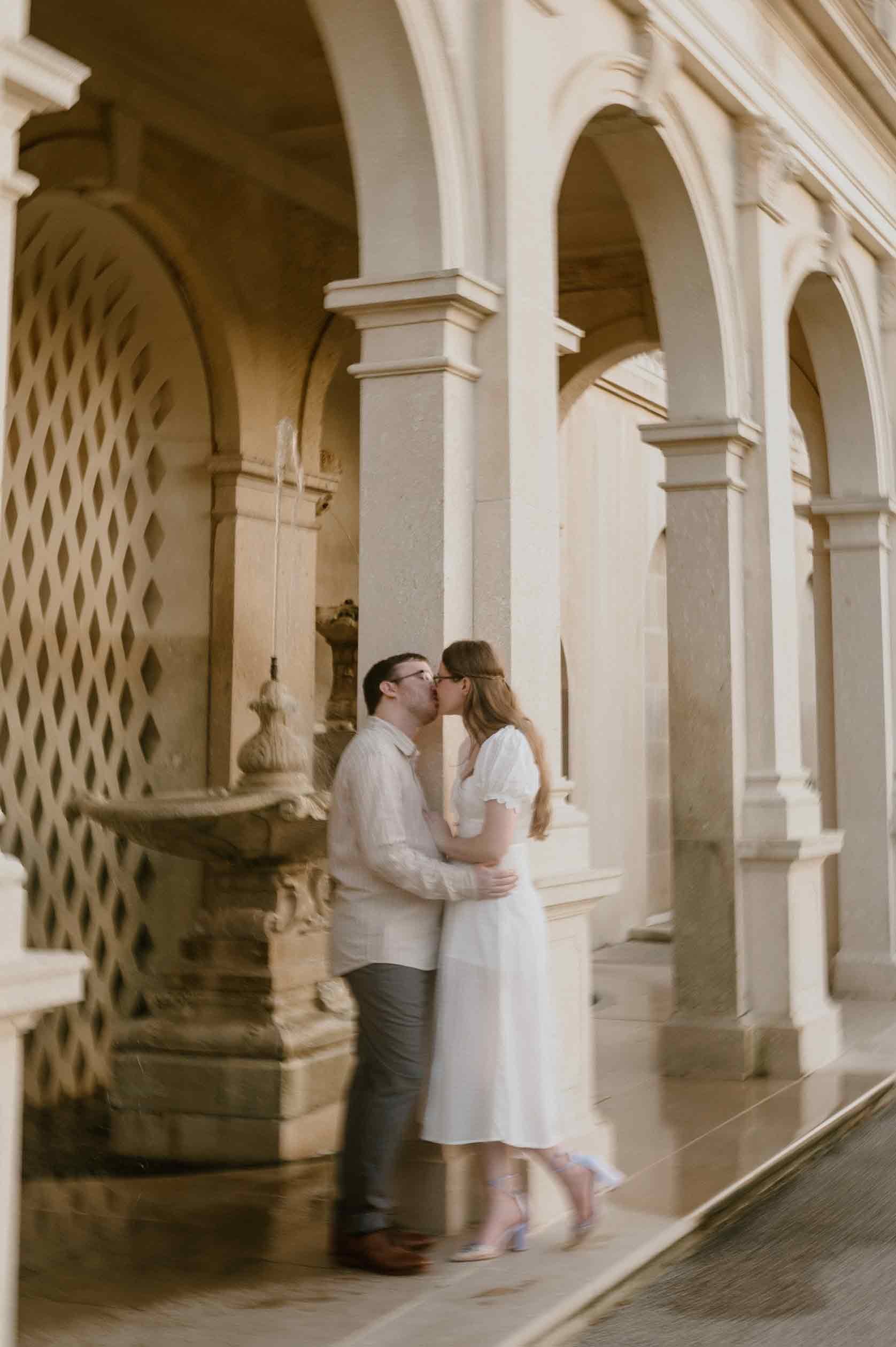 longwood-gardens-engagement-photos-pennsylvania.jpg