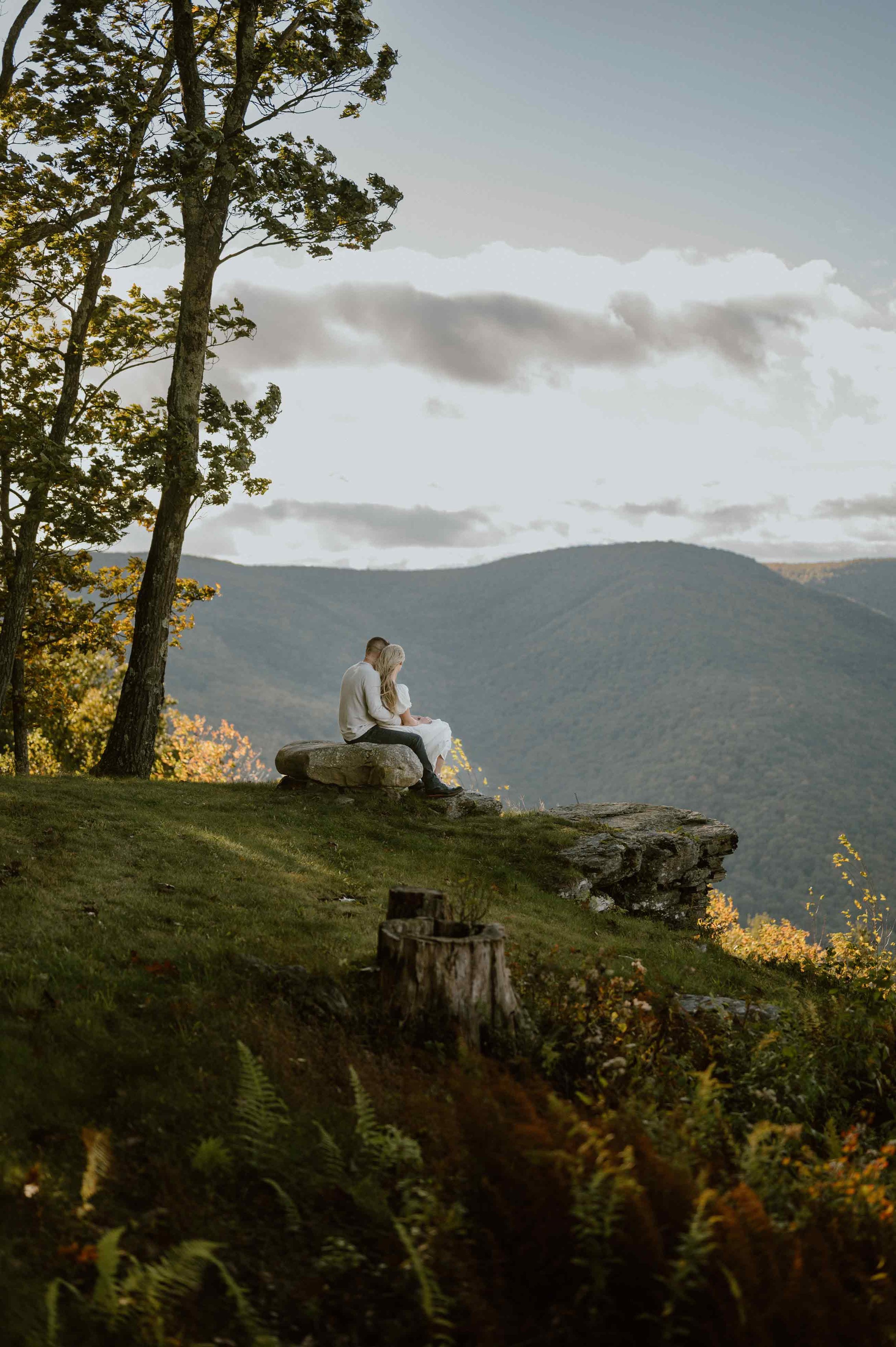 unique-engangement-photoshoot-pennsylvania.jpg