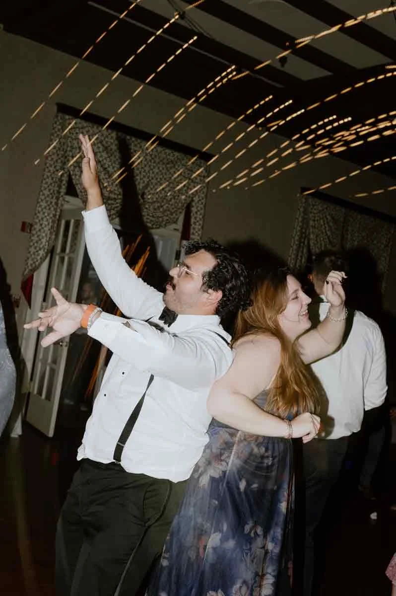 scranton-country-club-wedding-dancing.jpg