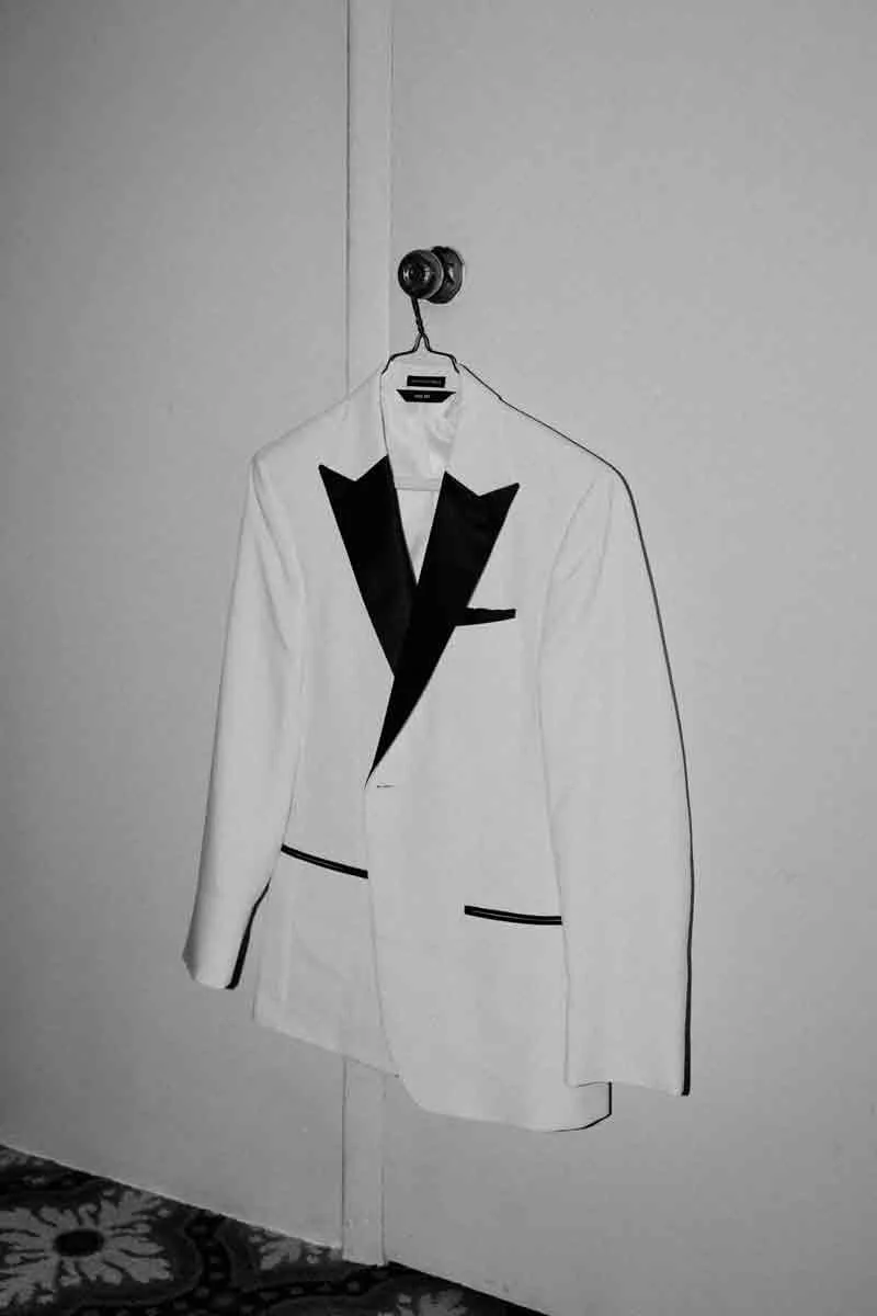 white-tux-jacket-groom-detail-scranton.jpg