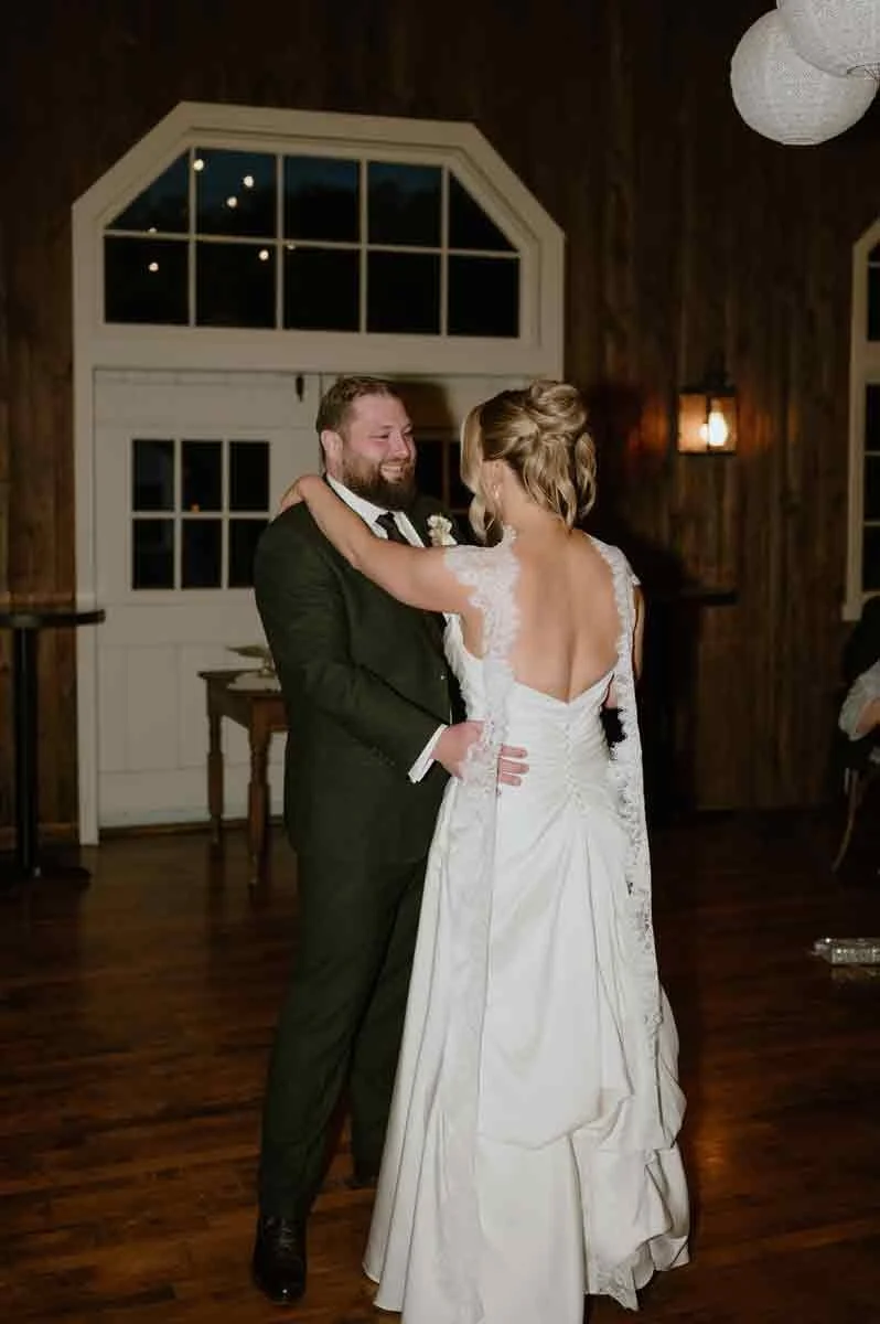 fox-briar-farm-bride-groom-dance.jpg