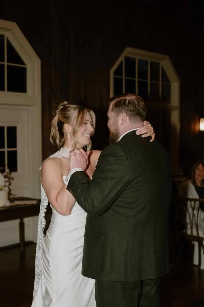 fox-briar-farm-first-dance.jpg