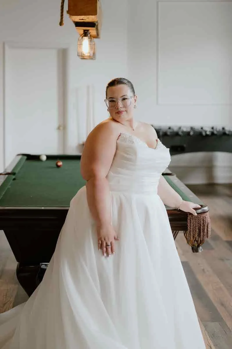 plus-size-bridal-portrait-photographer-pennsylvania.jpg