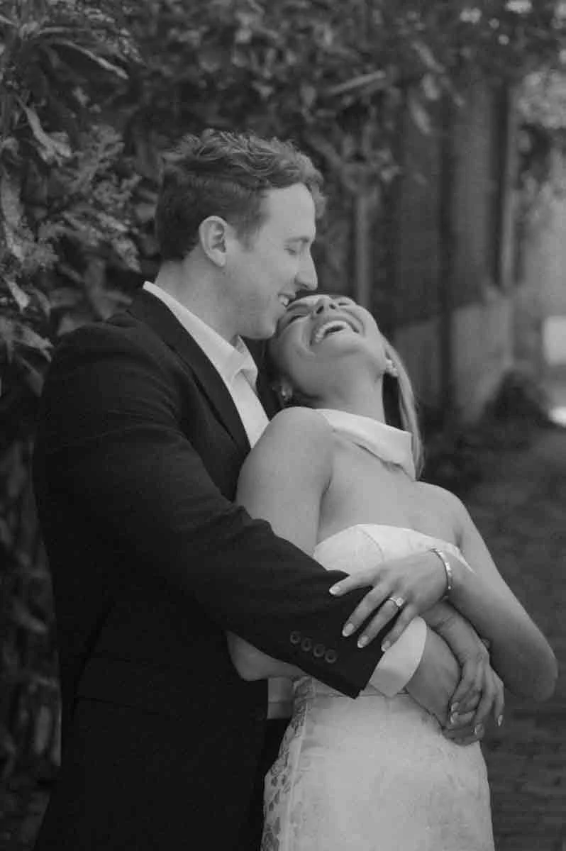 old-city-philadelphia-engagement-session-elfreths-alley-.jpg