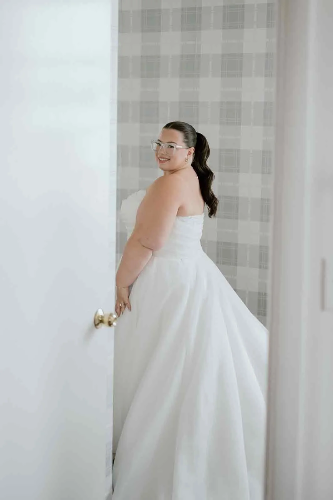 plus size bridal portrait in bridal gown from brides by young, Lewisburg