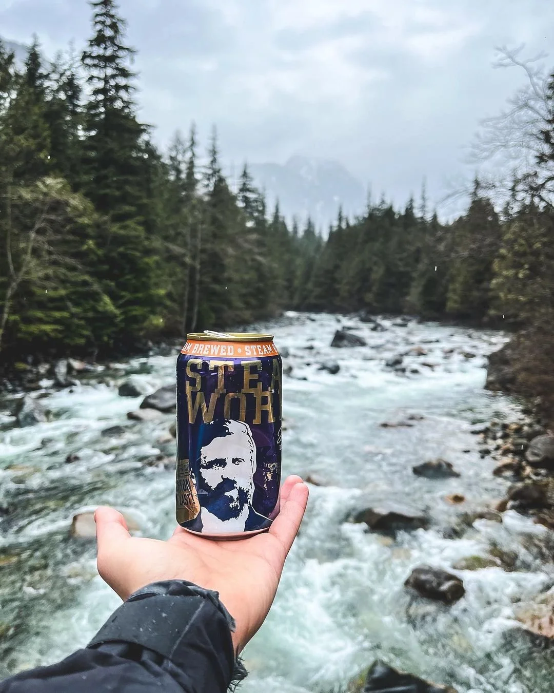 JOHN OLIVER LAGER.jpg
