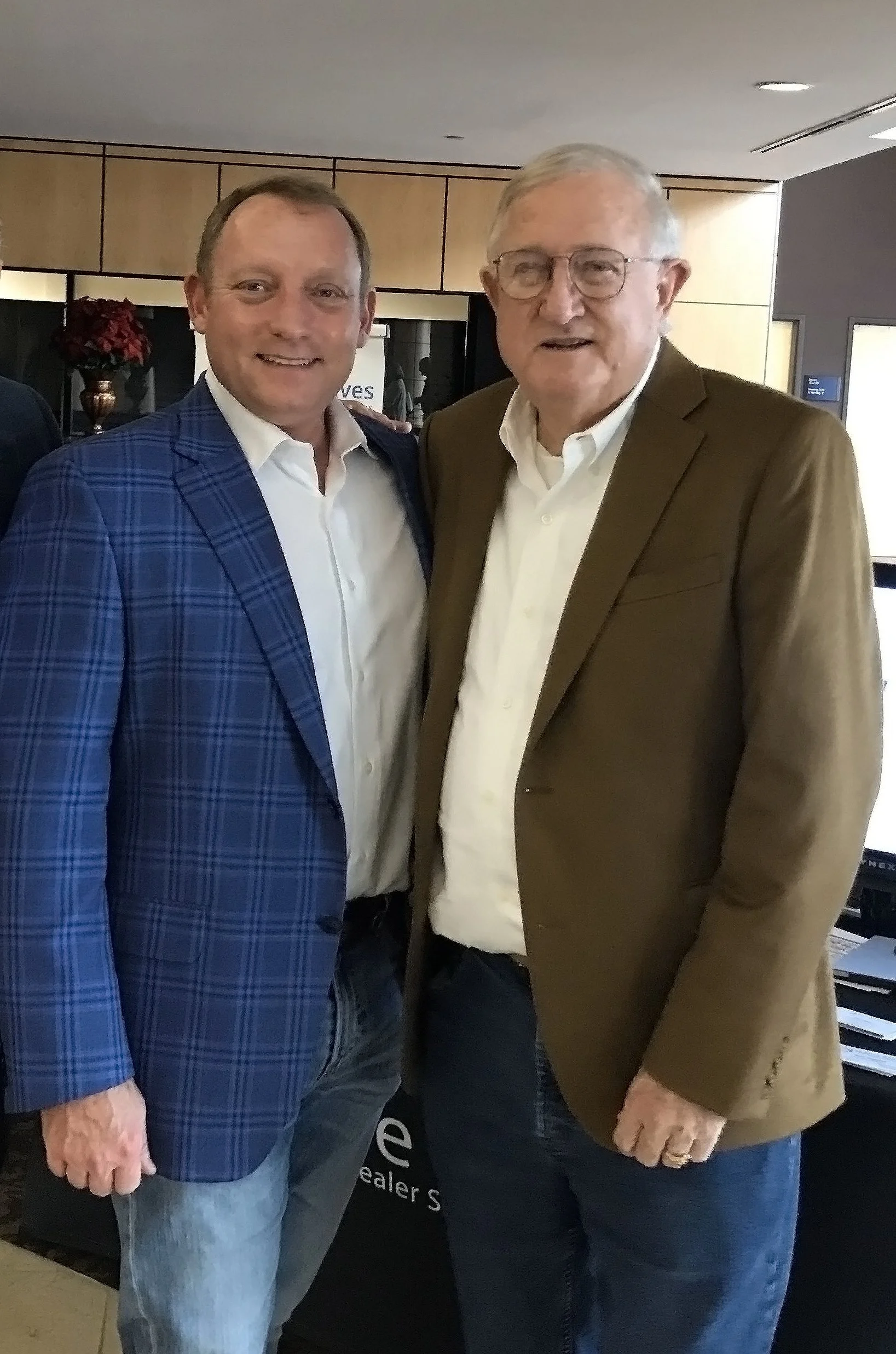 About Us — Wayne Reaves