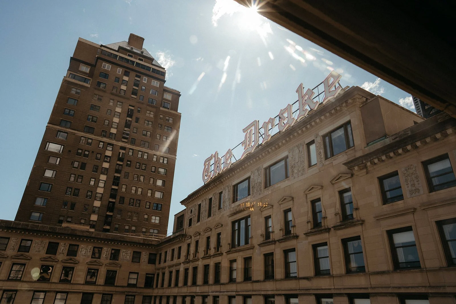 Chicago Wedding: The City That Becomes Your Photo Set