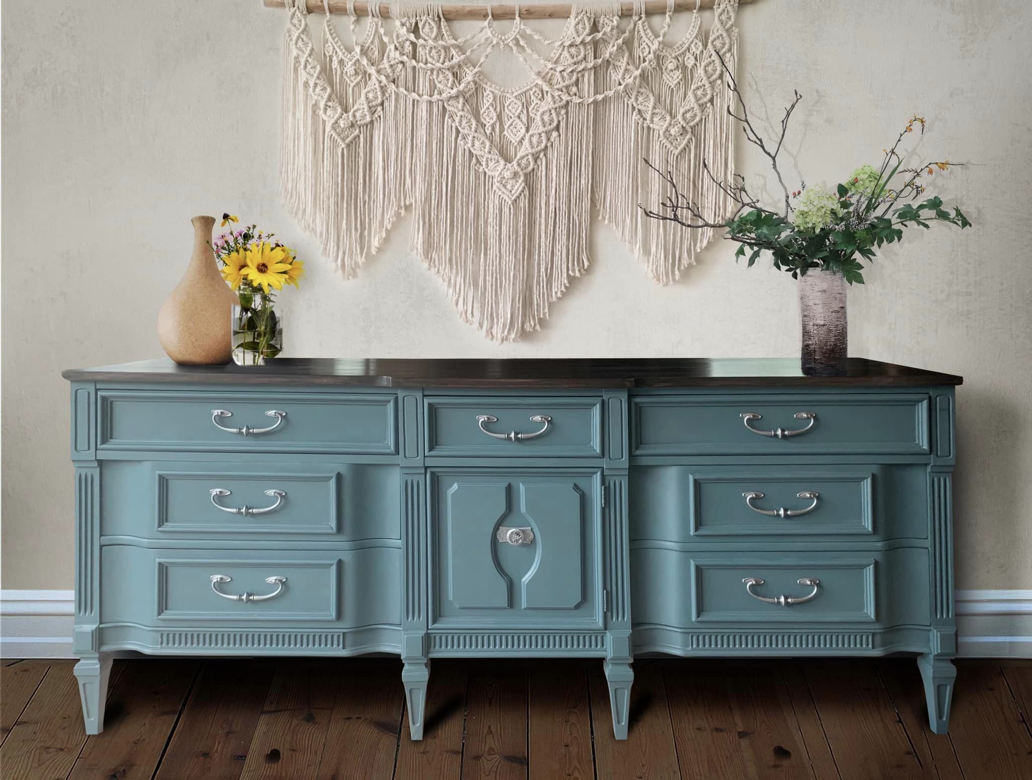 Modern Farmhouse Decor in Camillus, NY