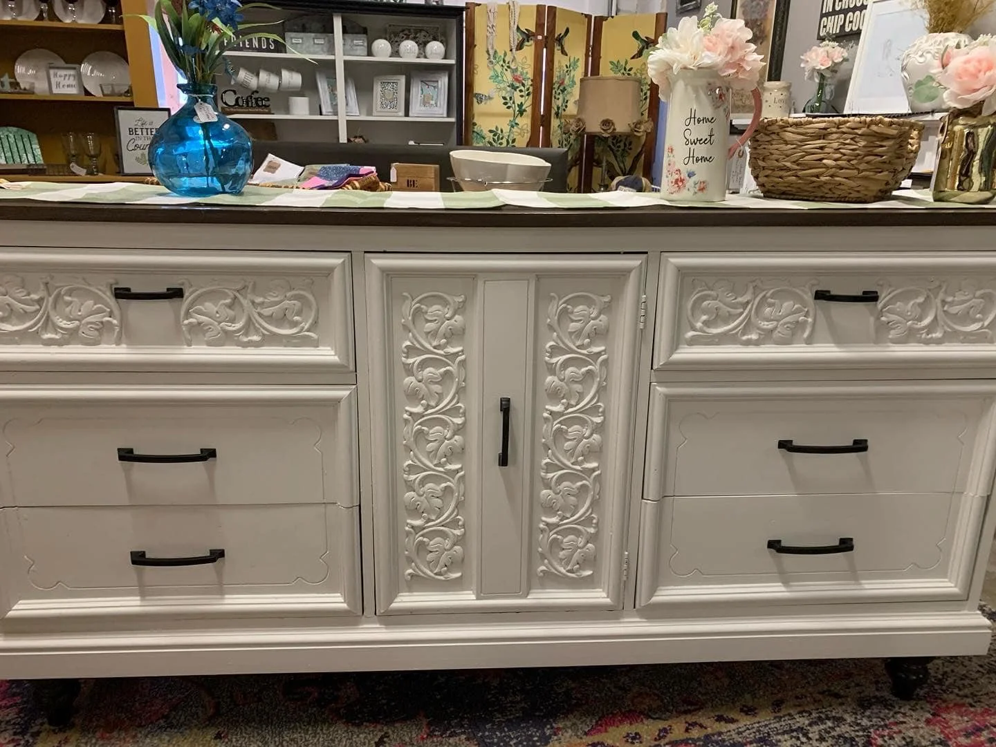 Modern Farmhouse Decor in Camillus, NY