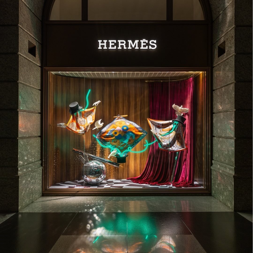 Client/ Herm&egrave;s Taiwan

Project/ 2023 Autumn Window

Design &amp; Curated/ AMCP Studio

Production/ AMCP studio

Photography/ HAN Studio

Step into the world of Herm&egrave;s, where every window tells a story&mdash;a story of magic and wonder, 