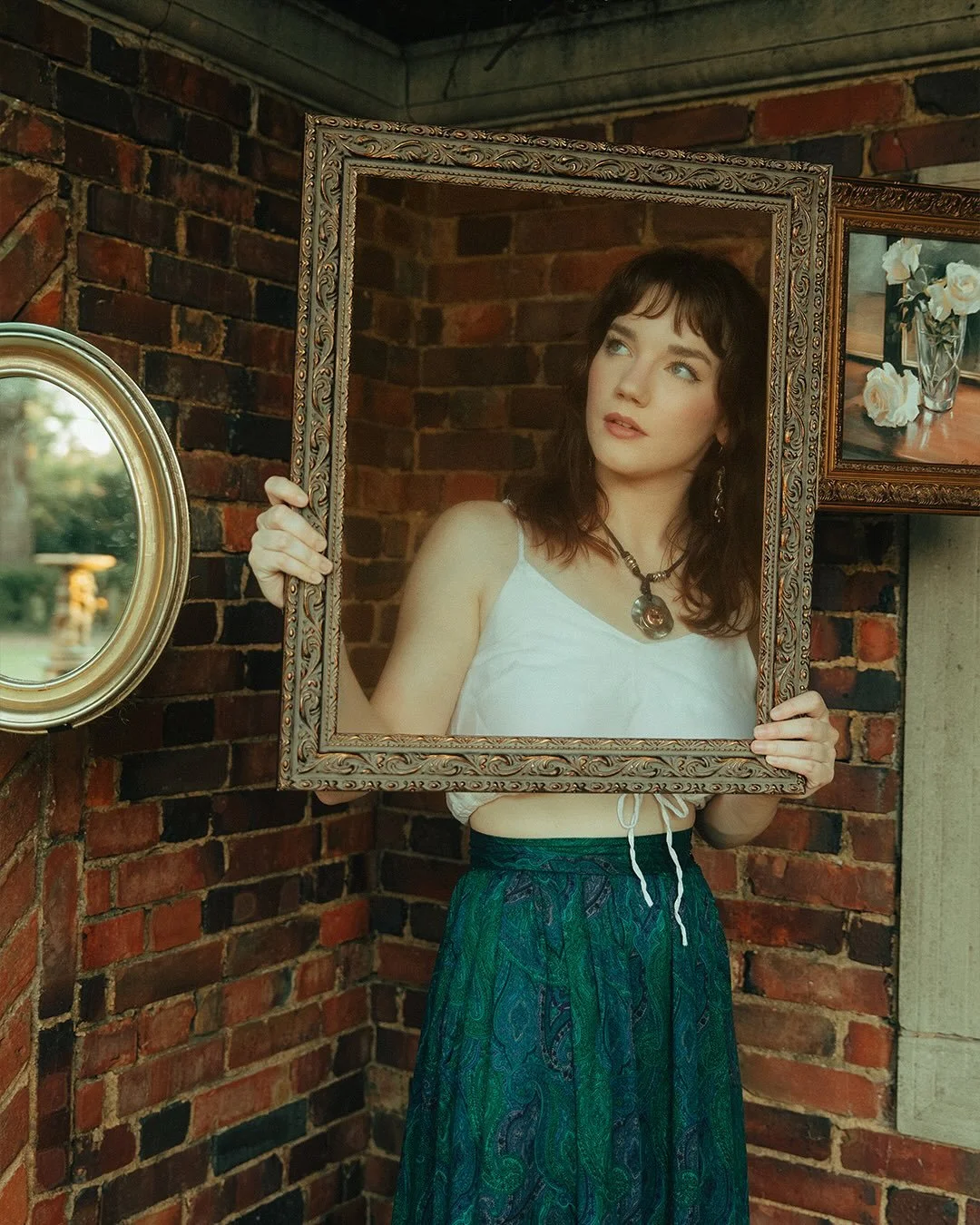 Silhouette. (Portraits of Audrey, Part 3)

The final part of a super fun collaborative series with my friend Audrey made to capture her personality with a flair of Audrey Hepburn.

🪞 As you reflect on the past and attempt to capture its imprint, the