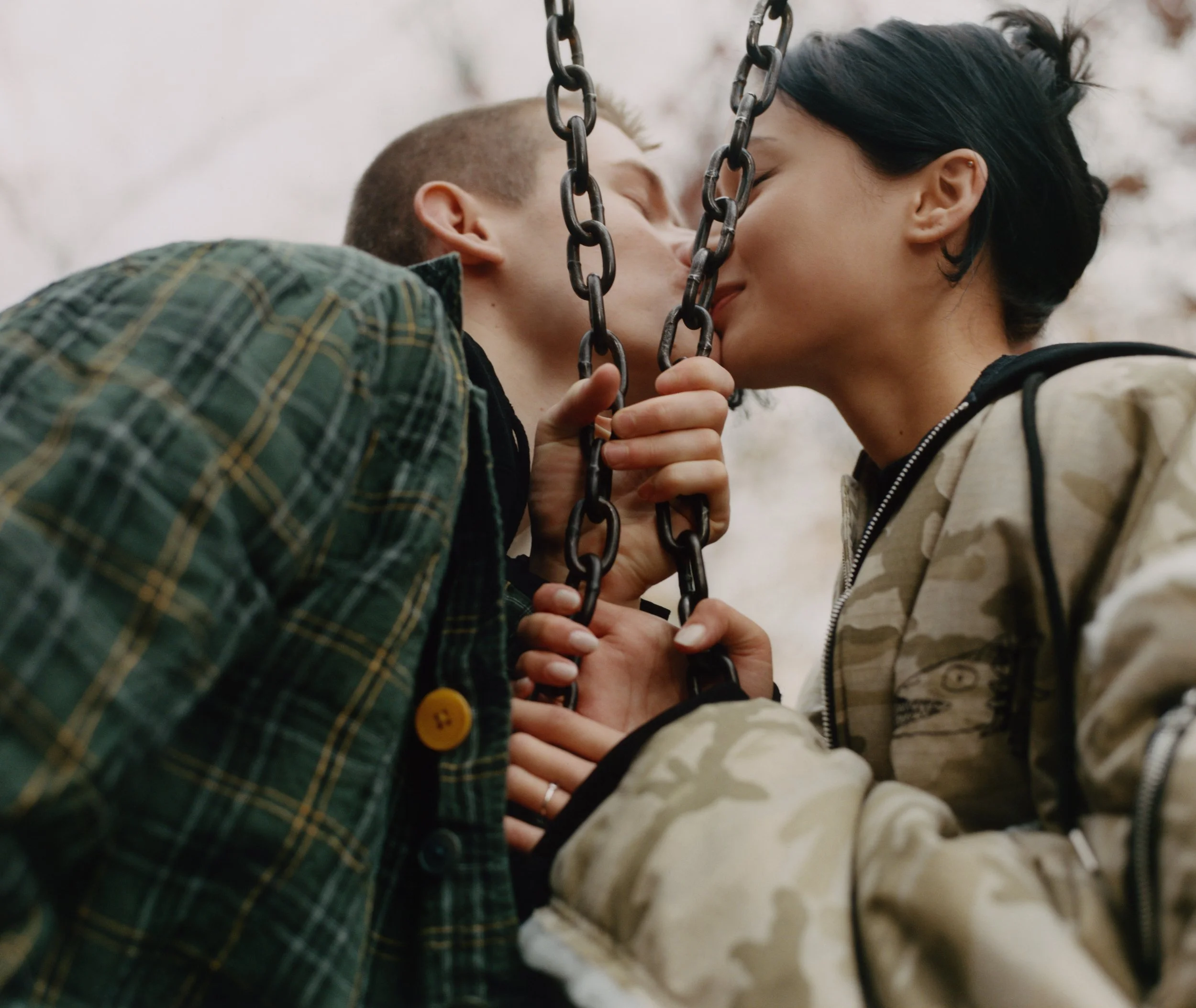 Javier + Sam_Heroine-24_compressed_Page_02_Image_0001.jpg