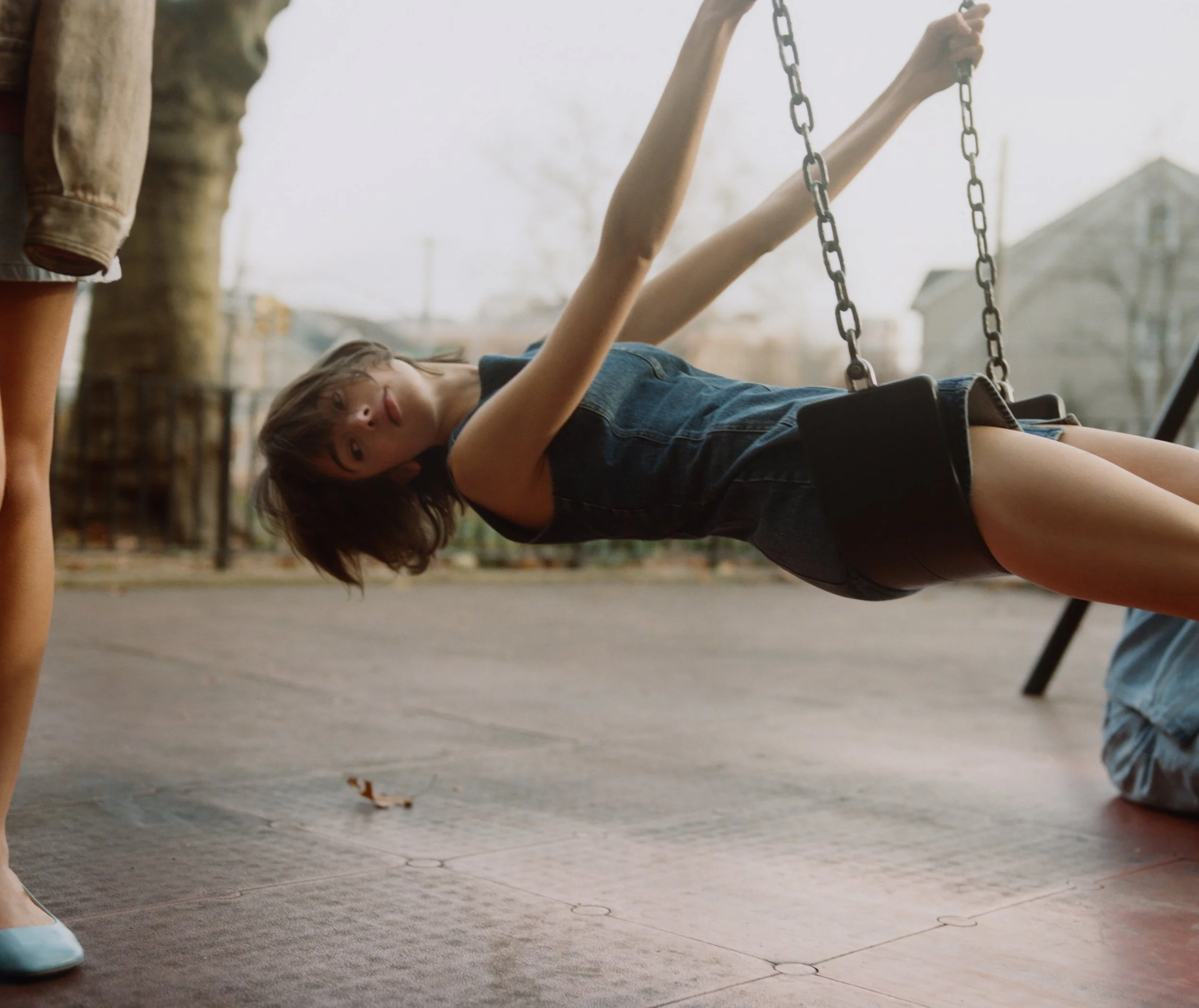 Javier + Sam_Heroine-24_compressed_Page_06_Image_0001.jpg