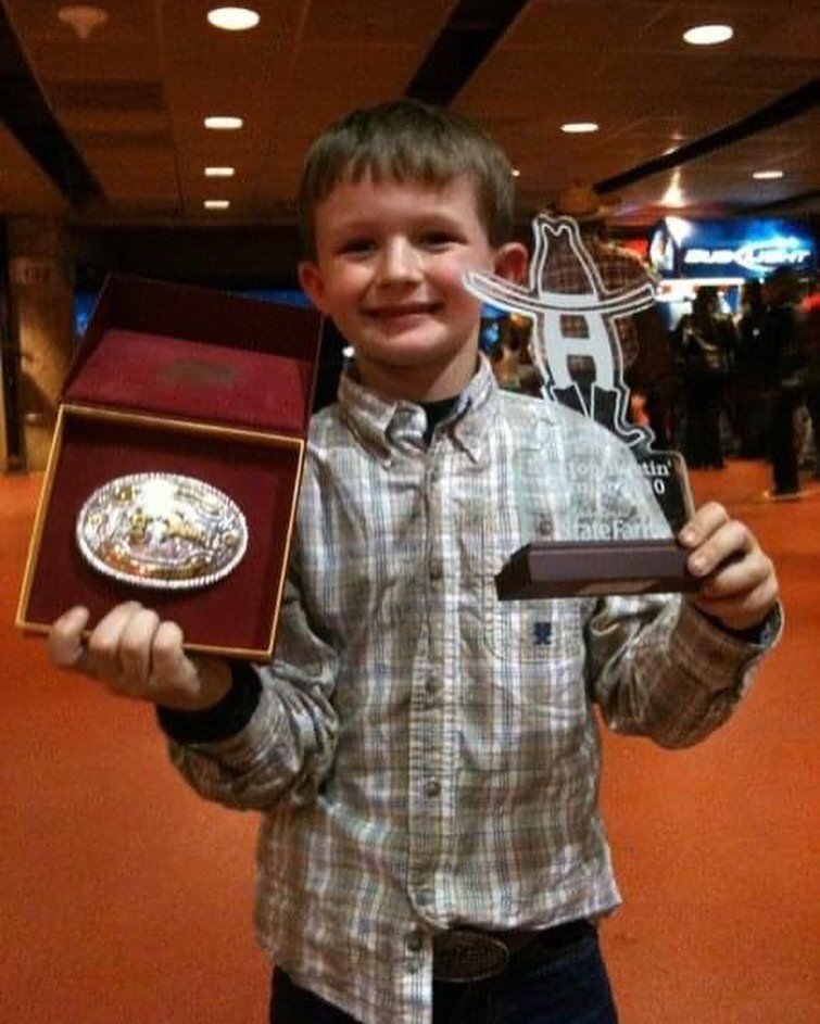 I bet many of you didn&rsquo;t know that before we were winning trophy&rsquo;s driving racing cars, we were winning belt buckles at the rodeo Mutton Bustin&rsquo;, meaning riding a sheep for 8 seconds! 🐑😆 

This was at the Houston Rodeo in front of