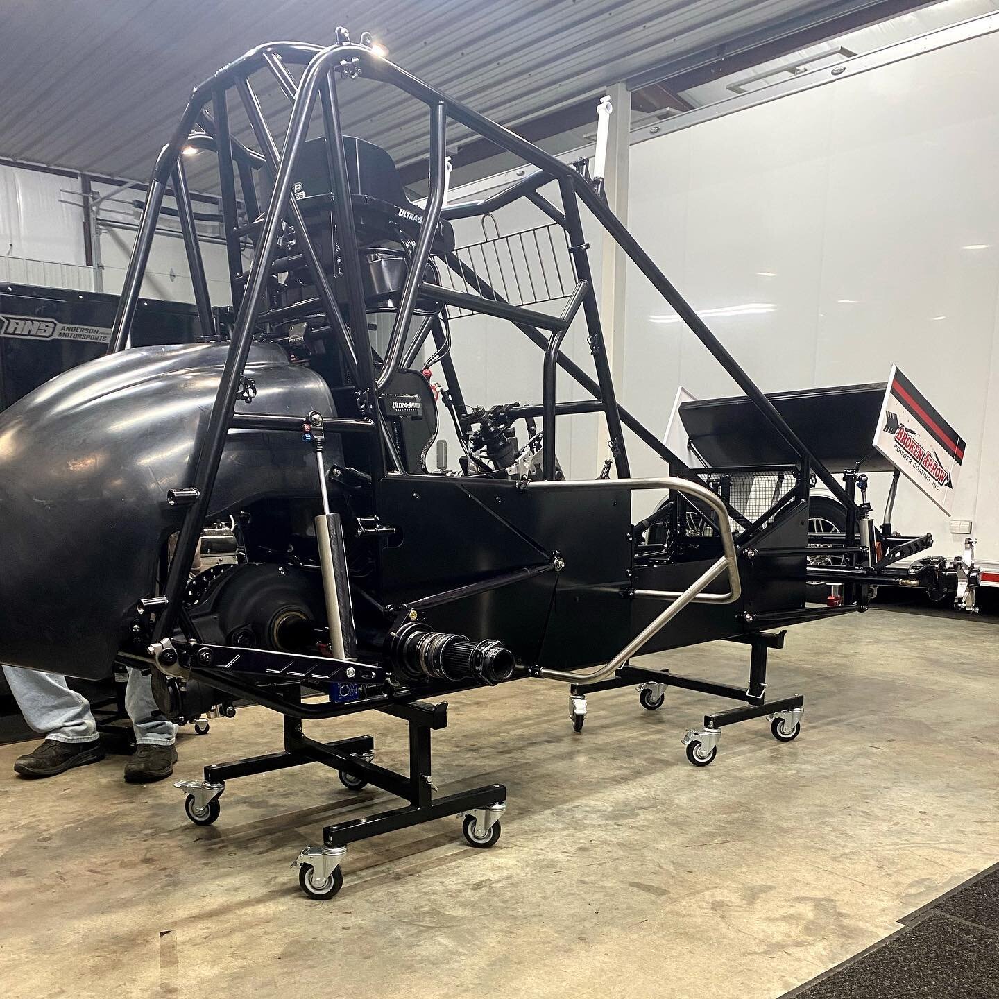 In exactly one month from today we will be in Texas kicking off our 2022 season with the @lucasoilascs National Series at Devils Bowl Speedway! 

In the mean time we are busy at the shop getting our All-Pro Auto Reconditioning #55B ready.

Thank you 