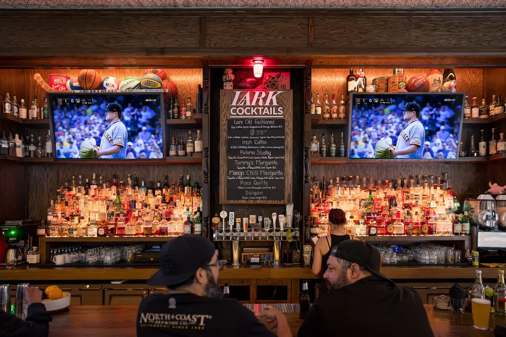 Bar photo 3