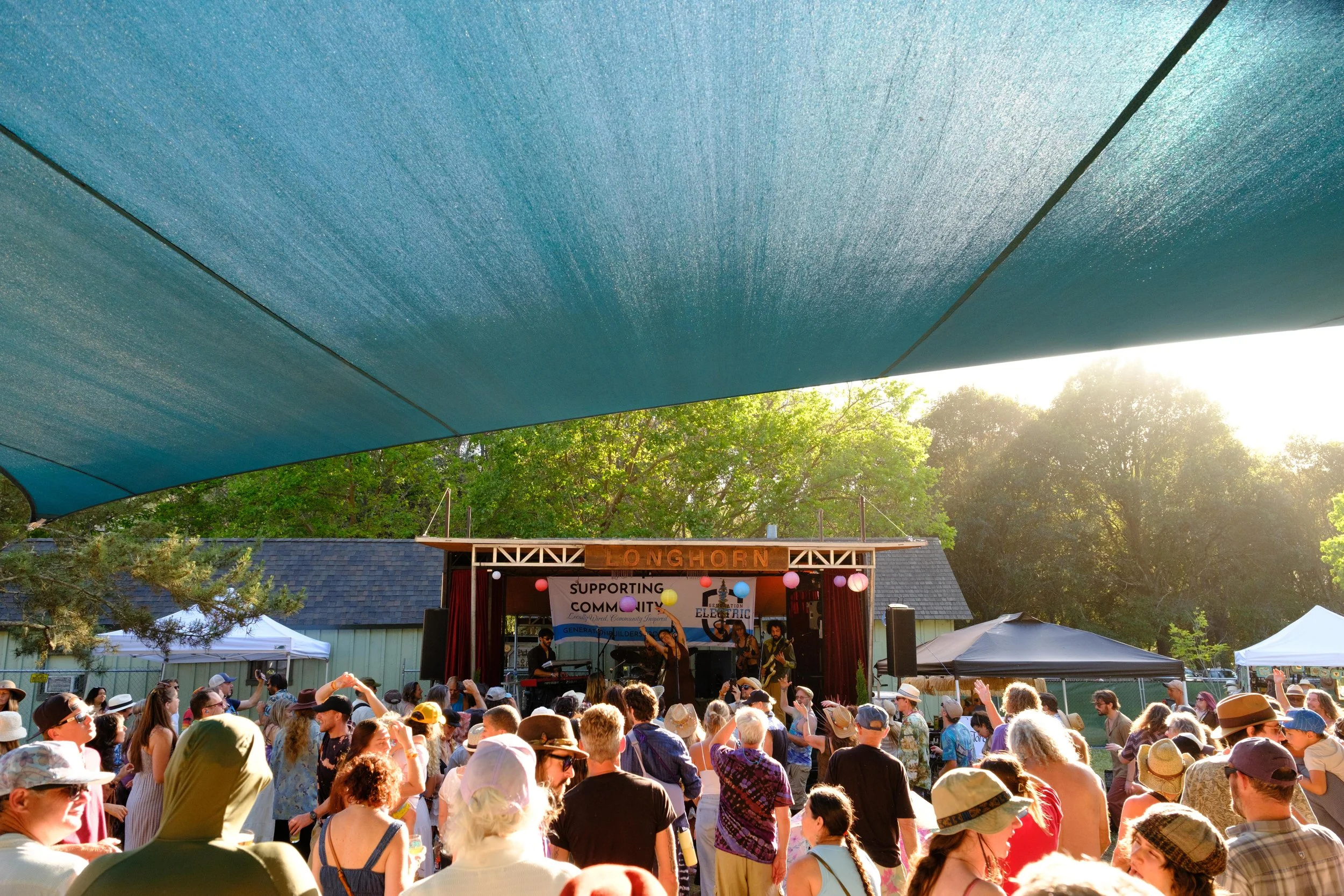 The Q Studios Backyard Show Berkeley!! The Top Chefs, Floratura + Surfer Dave