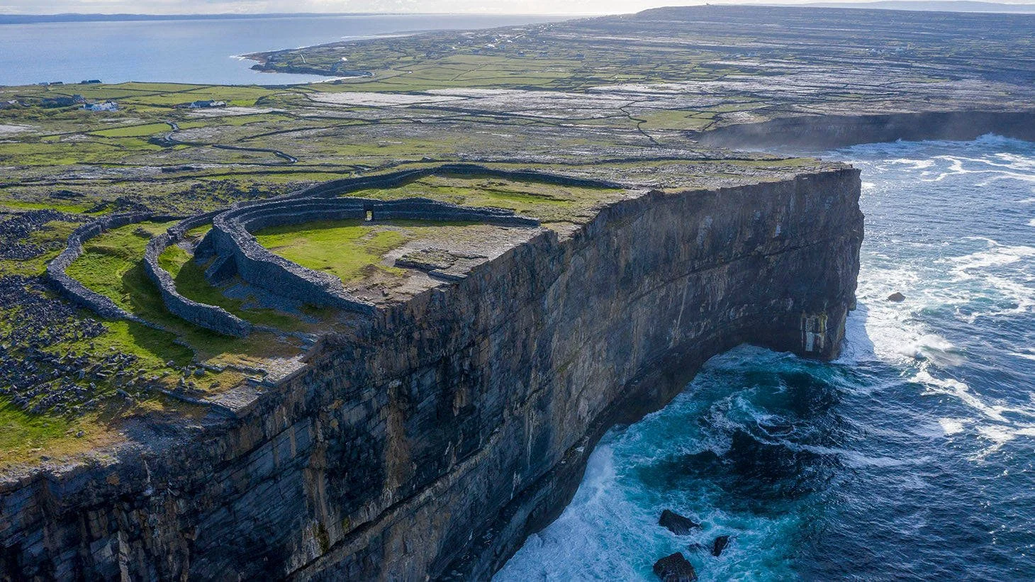 Discover the Hidden Gems of Ireland: Aran Islands, Slieve League Cliffs, and the Rock of Cashel