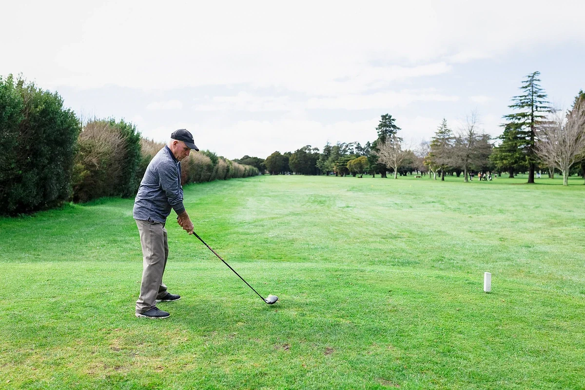 golfers-in-action-11_cpz.webp