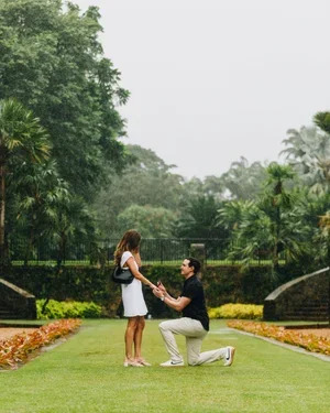 Andrew &amp; Olivia’s Rainy Day Proposal at Fairchild Tropical Botanic Garden