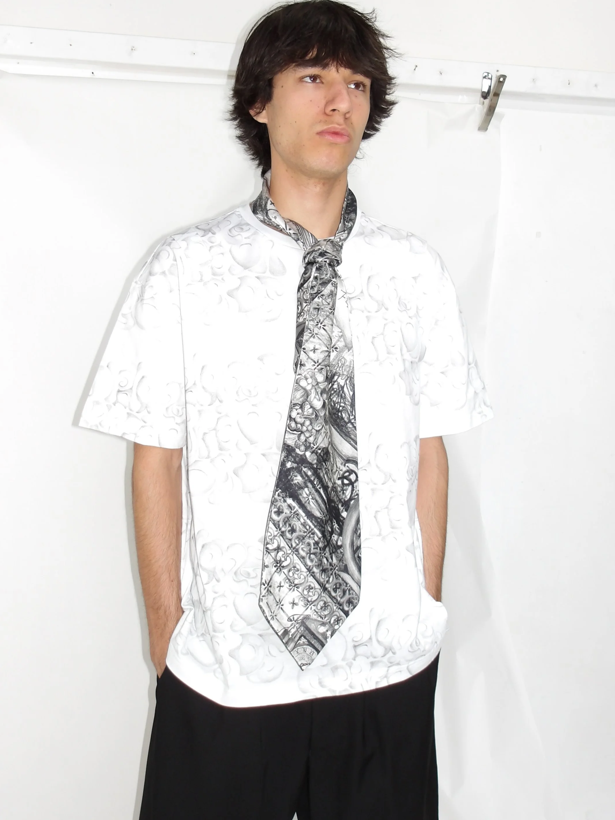 Brittany Wyper Collaboration Asymmetric Snap-on Tie