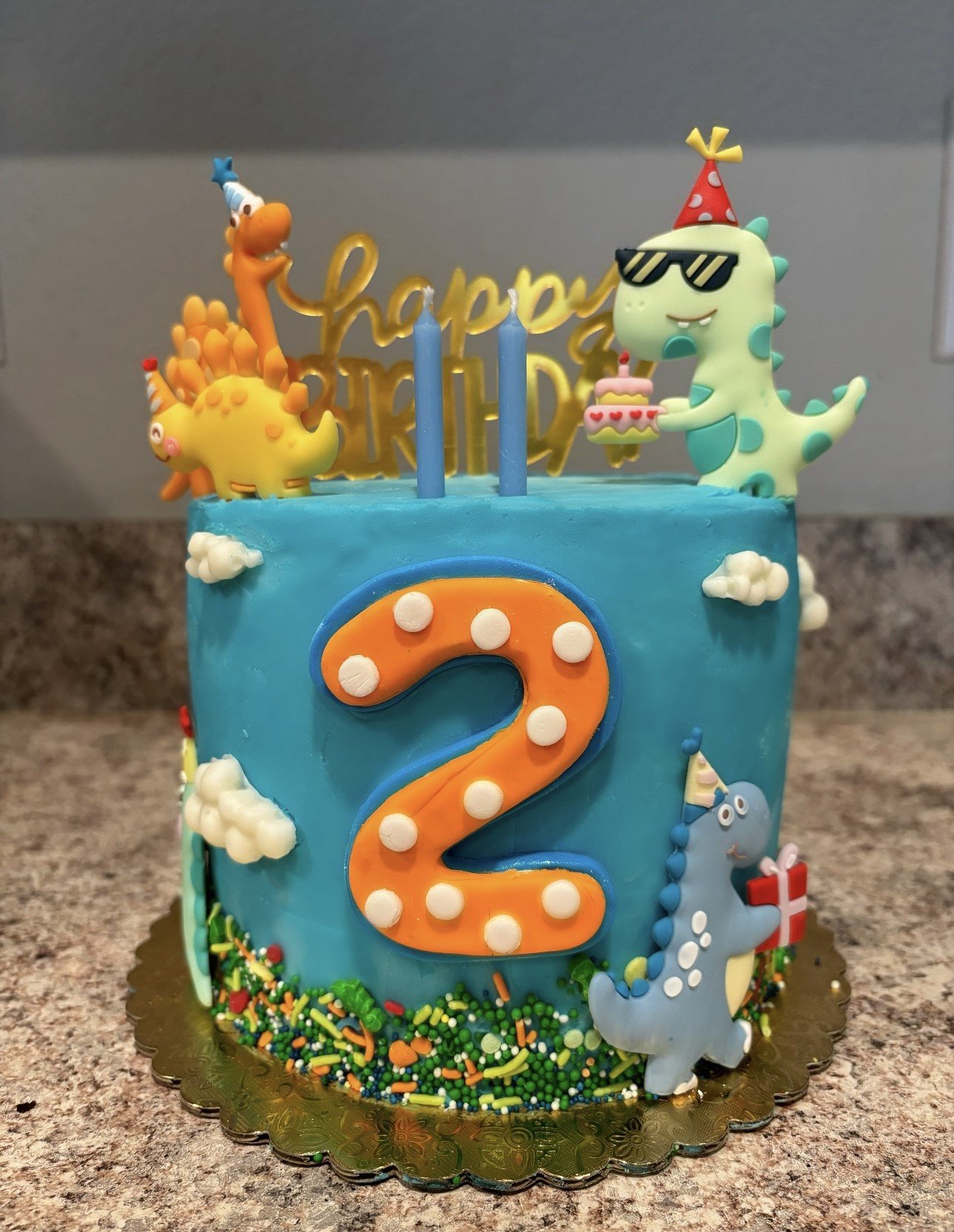 dino cake 2.jpg