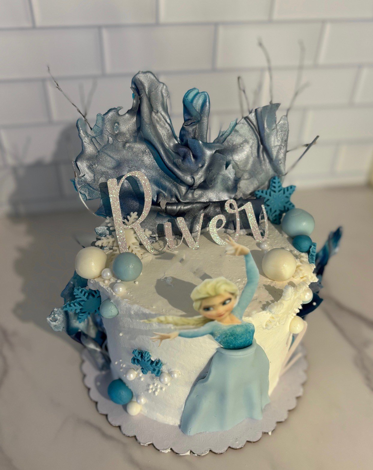 elsa cake 2.jpg