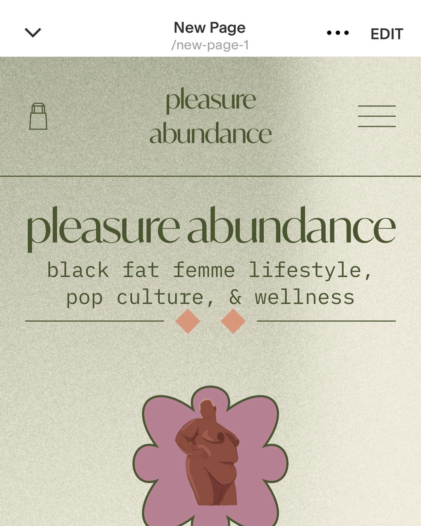 Not us planning a comeback 👀👀👀 see you soon, babes💓 #comebackstronger✨ #plussizeblogger