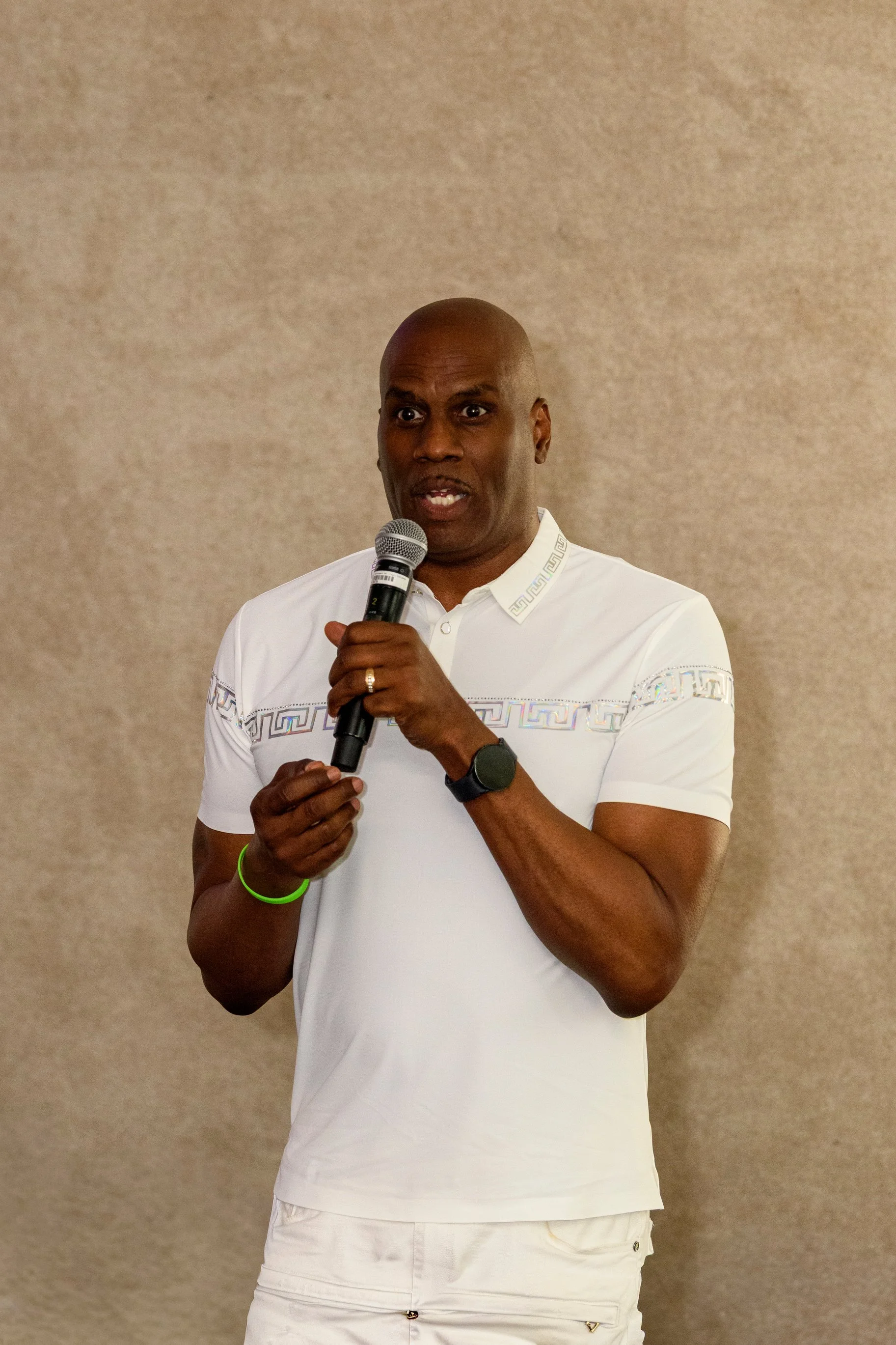ImagesbyMPICBGMC-276-ZF-1955-31188-1-001-272.jpg