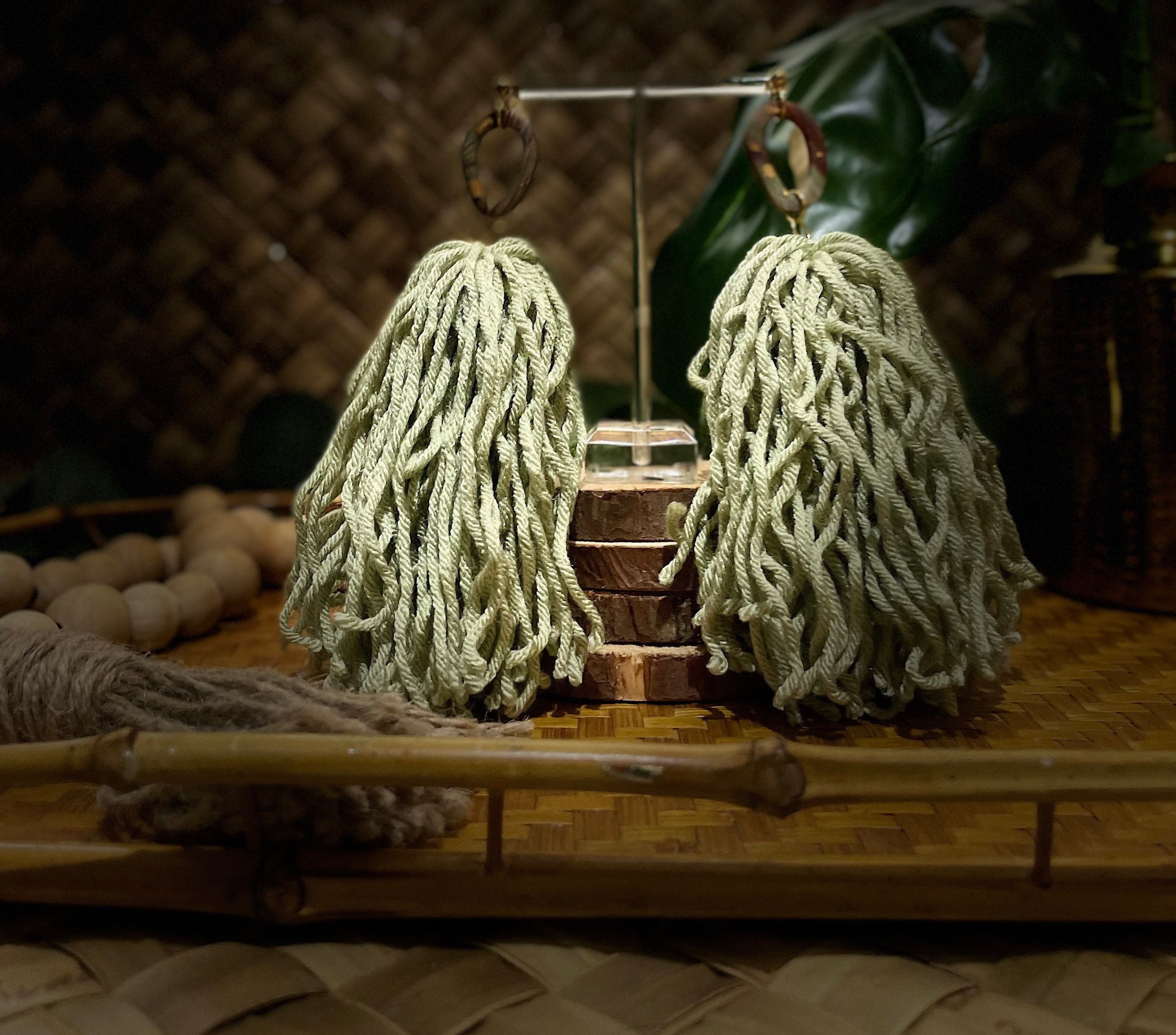 https://i.etsystatic.com/8892188/r/il/9fa8ee/4276785887/il_fullxfull.4276785887_j3a4.jpg