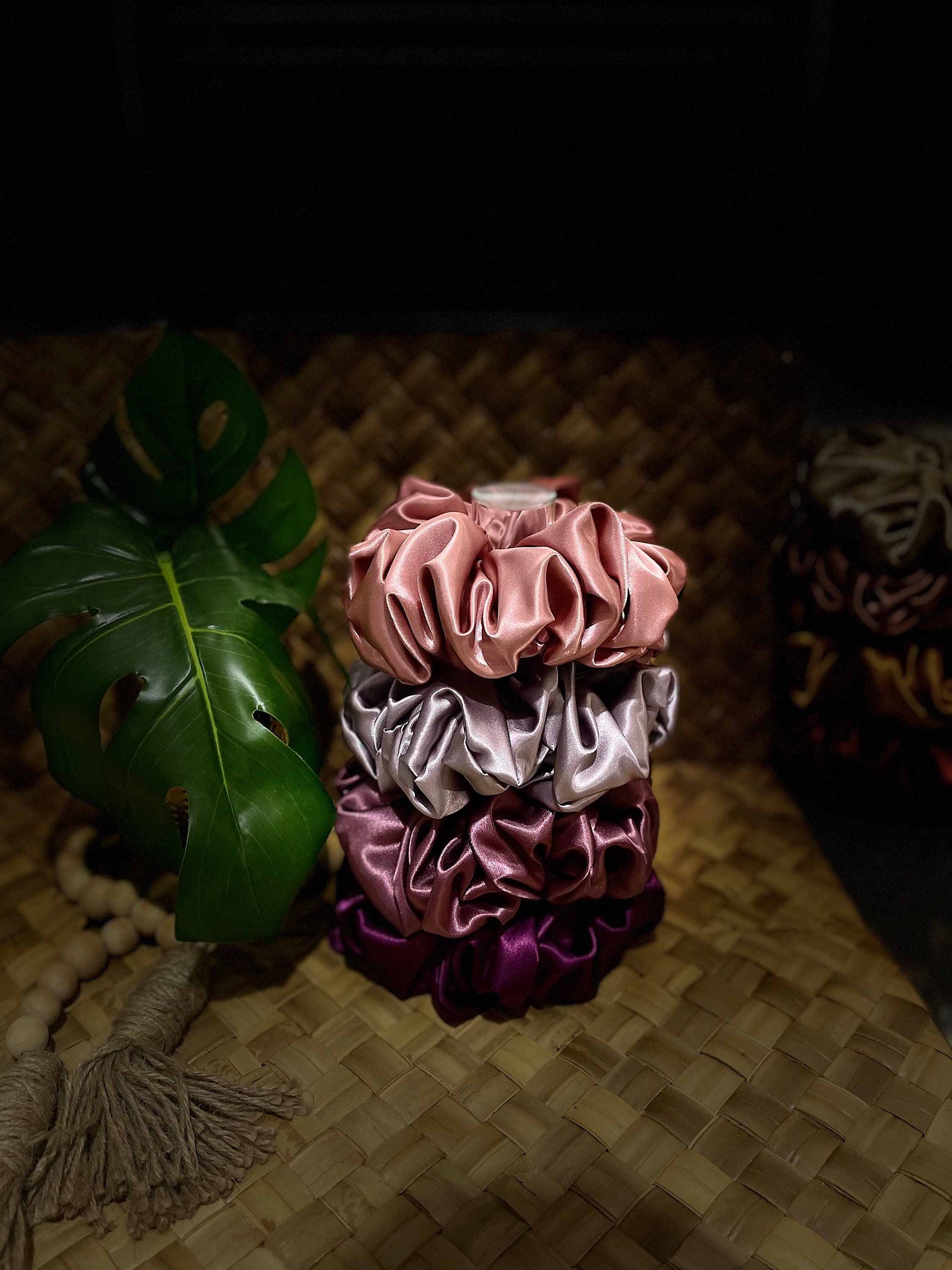 https://i.etsystatic.com/8892188/r/il/d16df0/4227321164/il_fullxfull.4227321164_s63x.jpg